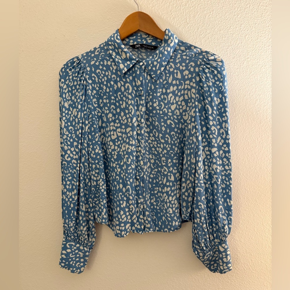 Zara Blue and White Women's Top